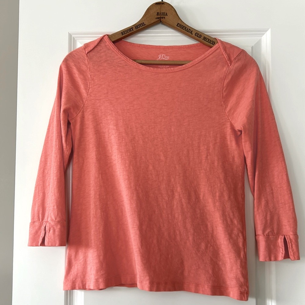 J Crew Slub Tee w Vented 3/4 Sleeves. Peach  Color Size S w MEASUREMENTS Cotton